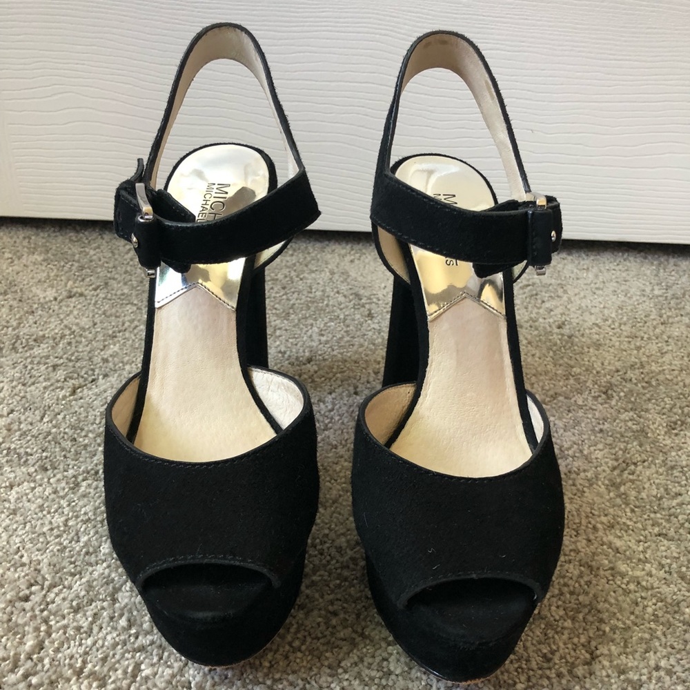 NEVER WORN Michael Kors black suede platform heels